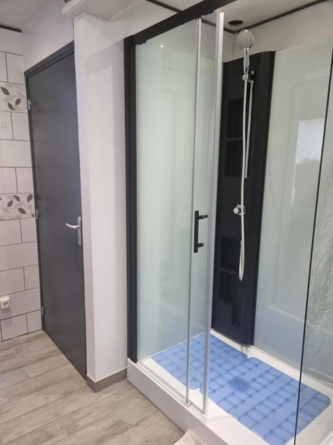 Chambres Individuelles Avec Cuisine Commune Tilloloy Zewnętrze zdjęcie